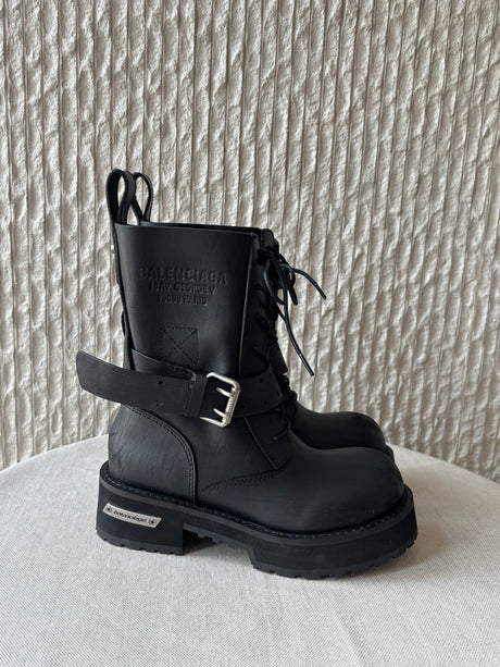 BALENCIAGA VENOM LEATHER WOMAN BLACK ANKLE BOOTS