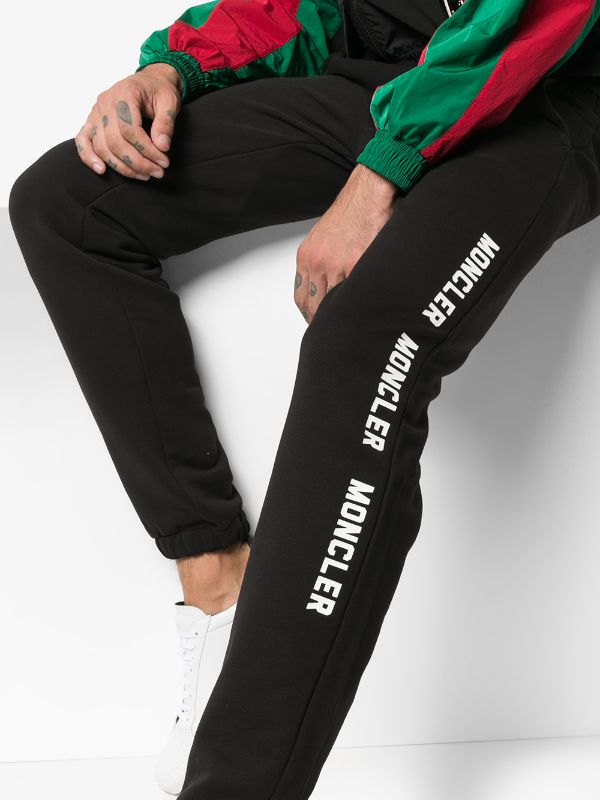 MONCLER TRIPLE LOGO BLACK SWEATPANTS (6329106432151)